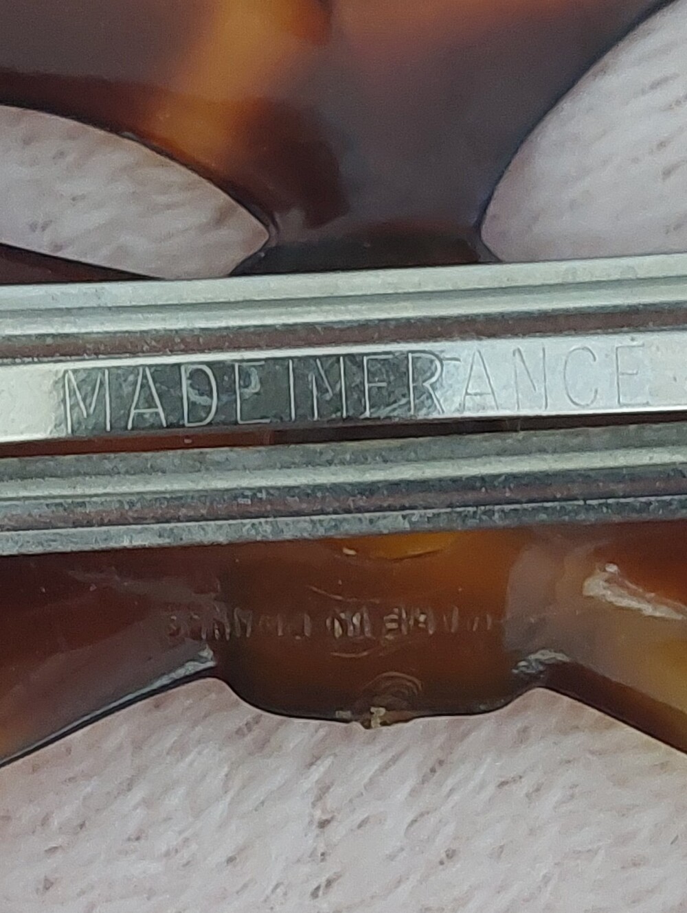 Made In France Tortoiseshell BOW Hair Barrette NWOT - Picture 4 of 8